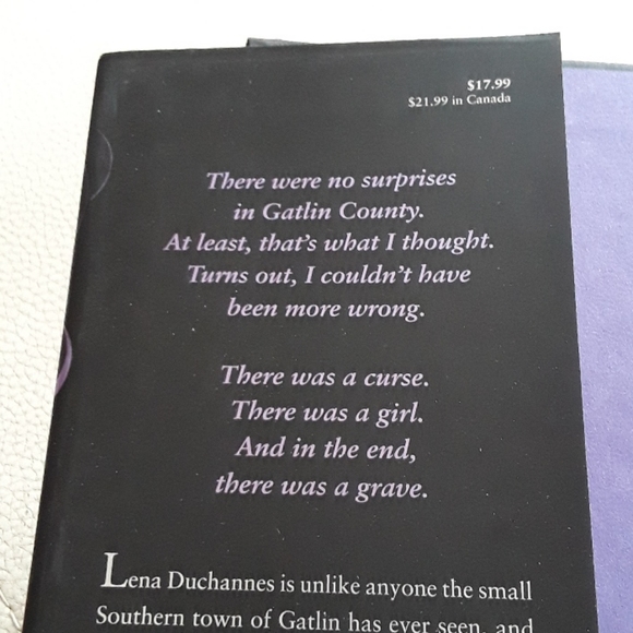 🔥HOT🔥Beautiful Creatures Hardcover New! - Picture 4 of 4